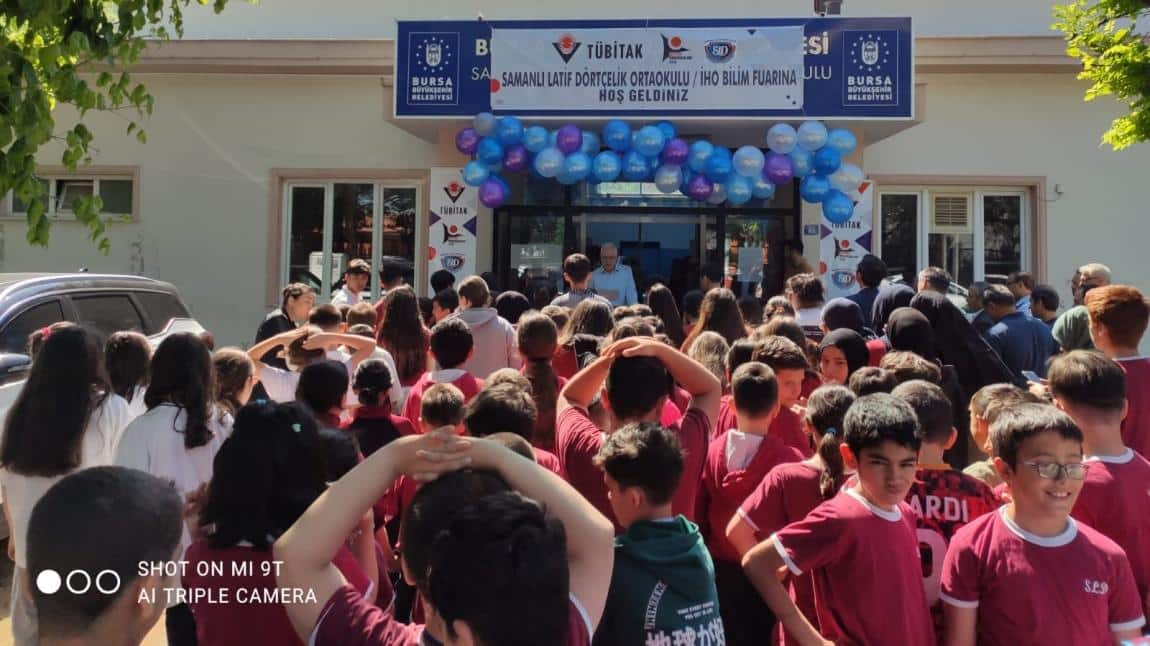 Okulumuzda TÜBİTAK 4006 Bilim Fuarı Gerçekleştirildi